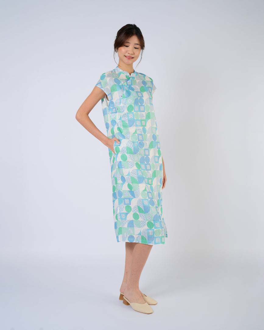 Cap Sleeve Linen Cheongsam Dress in Green Geometric