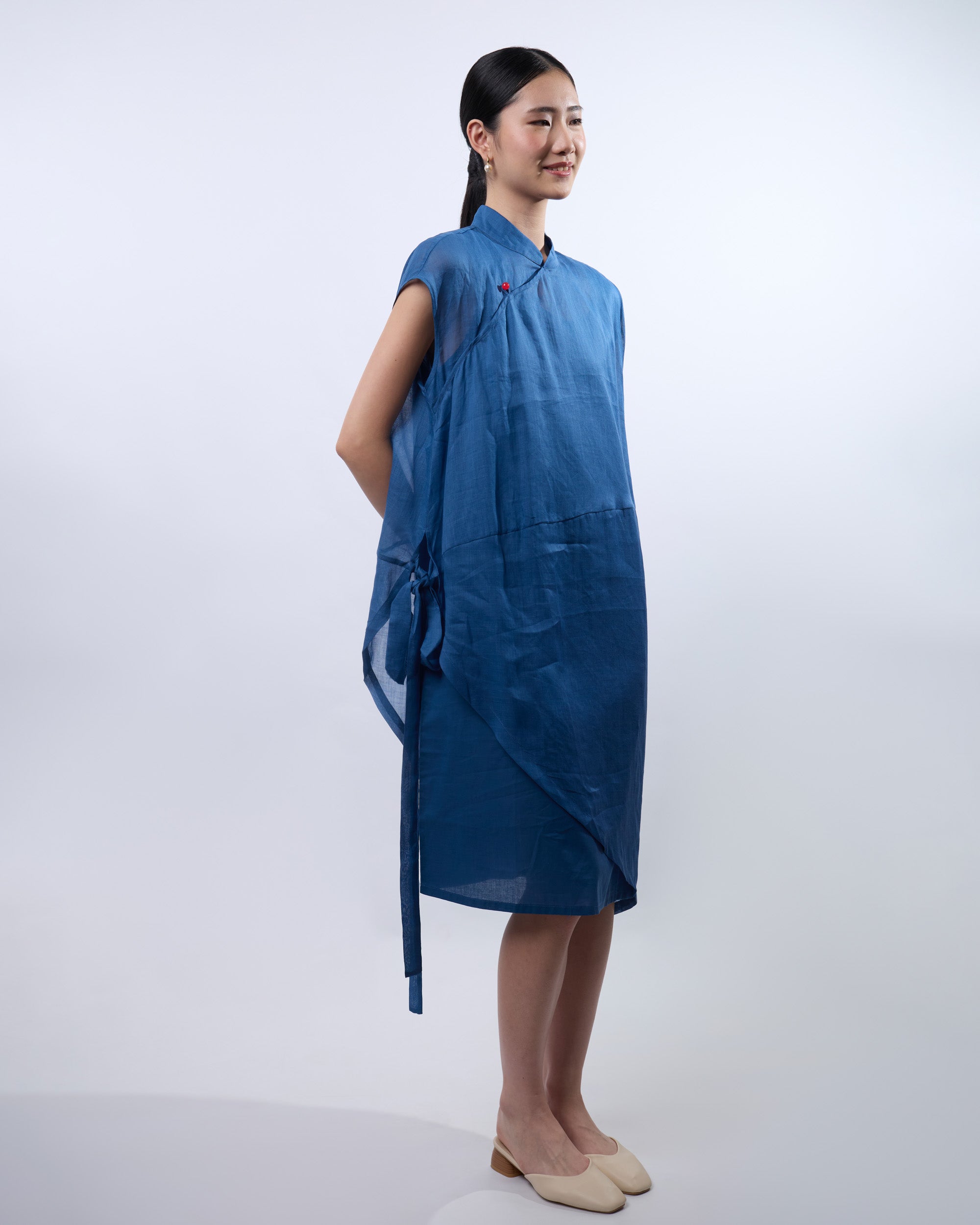 Cheongsam Cocoon Dress in Blue