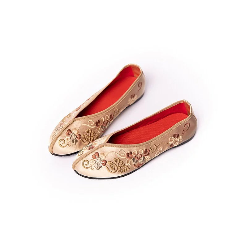 Floral Embroidered Shoes - Gold