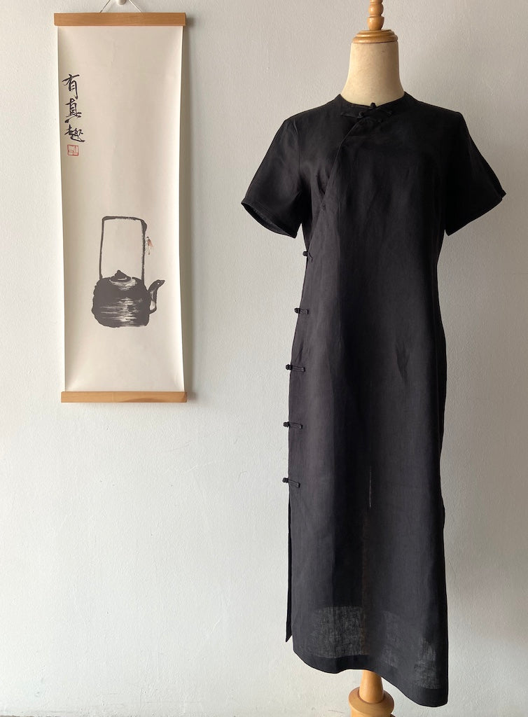 Classic Linen Cheongsam Dress in Black